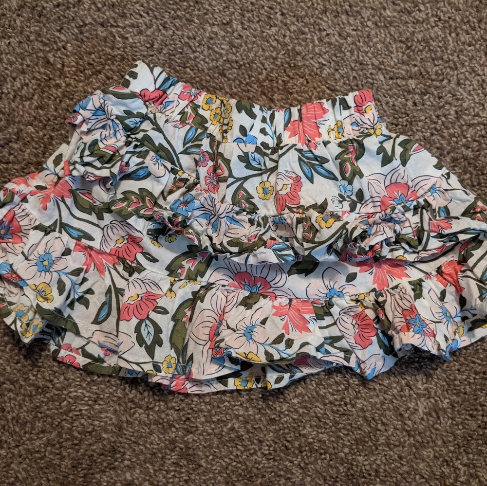 Floral ruffle skirt 9M